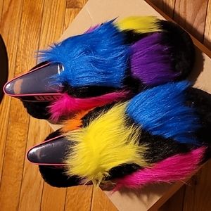 Ugg fluff yeah party spots